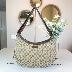 Gucci GG Logo Supreme Shoulder Bag Crossbody
